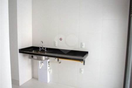 Apartamento à venda com 3 quartos, sendo 1 suíte,  em Paraíso, São Paulo, SP