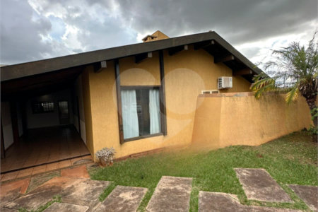 Casa à venda com 3 quartos, sendo 1 suíte, em Portal do Morumbi, Ponta Porã, MS