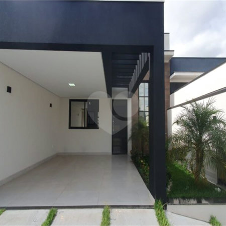 Casa à venda com 3 quartos, sendo 1 suíte, no condomínio Vila Paraty, Indaiatuba - SP
