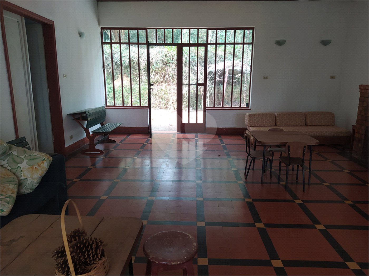 Chácara à venda com 5 quartos, sendo 1 suíte, no Centro (mailasqui), São Roque, SP
