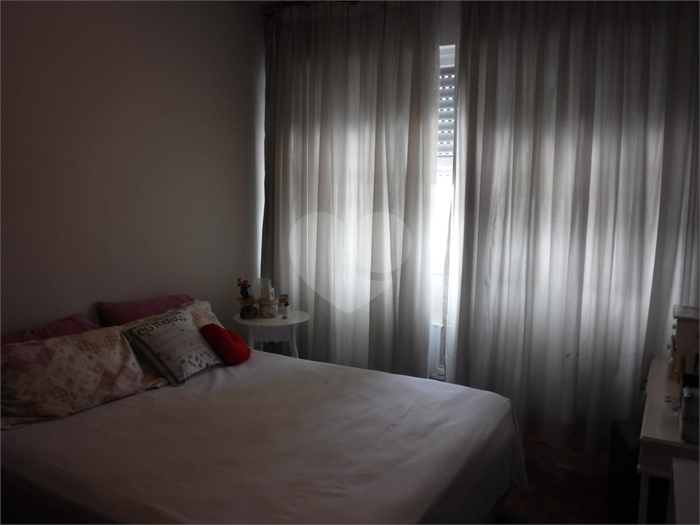 Apartamento à venda com 2 quartos, sendo 1 suíte, em Boqueirão, Santos, SP