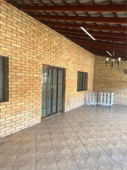 Sobrado à venda com 5 quartos em Bela Vista, Osasco, SP