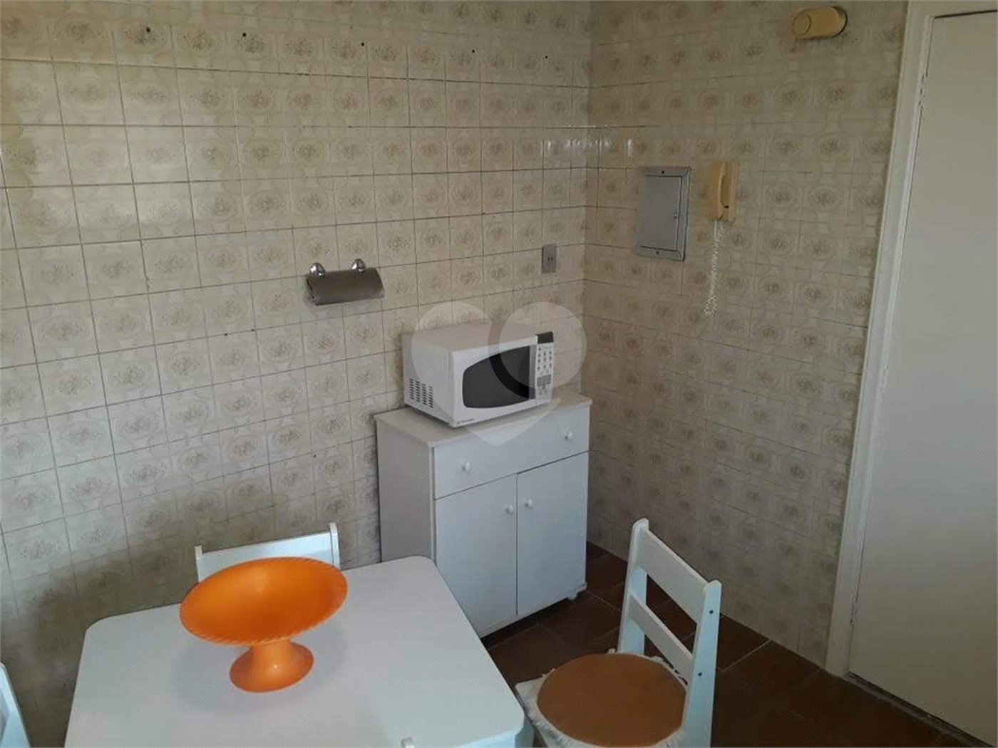 Apartamento para locação na Saúde de 80m² com 2 dormitórios.