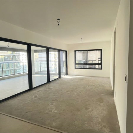 Apartamento à venda com 4 quartos, sendo 2 suítes,  em Pinheiros, São Paulo, SP