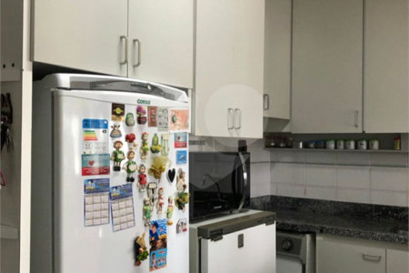 Apartamento à venda com 3 quartos, sendo 1 suíte, em Vila Azevedo, São Paulo, SP