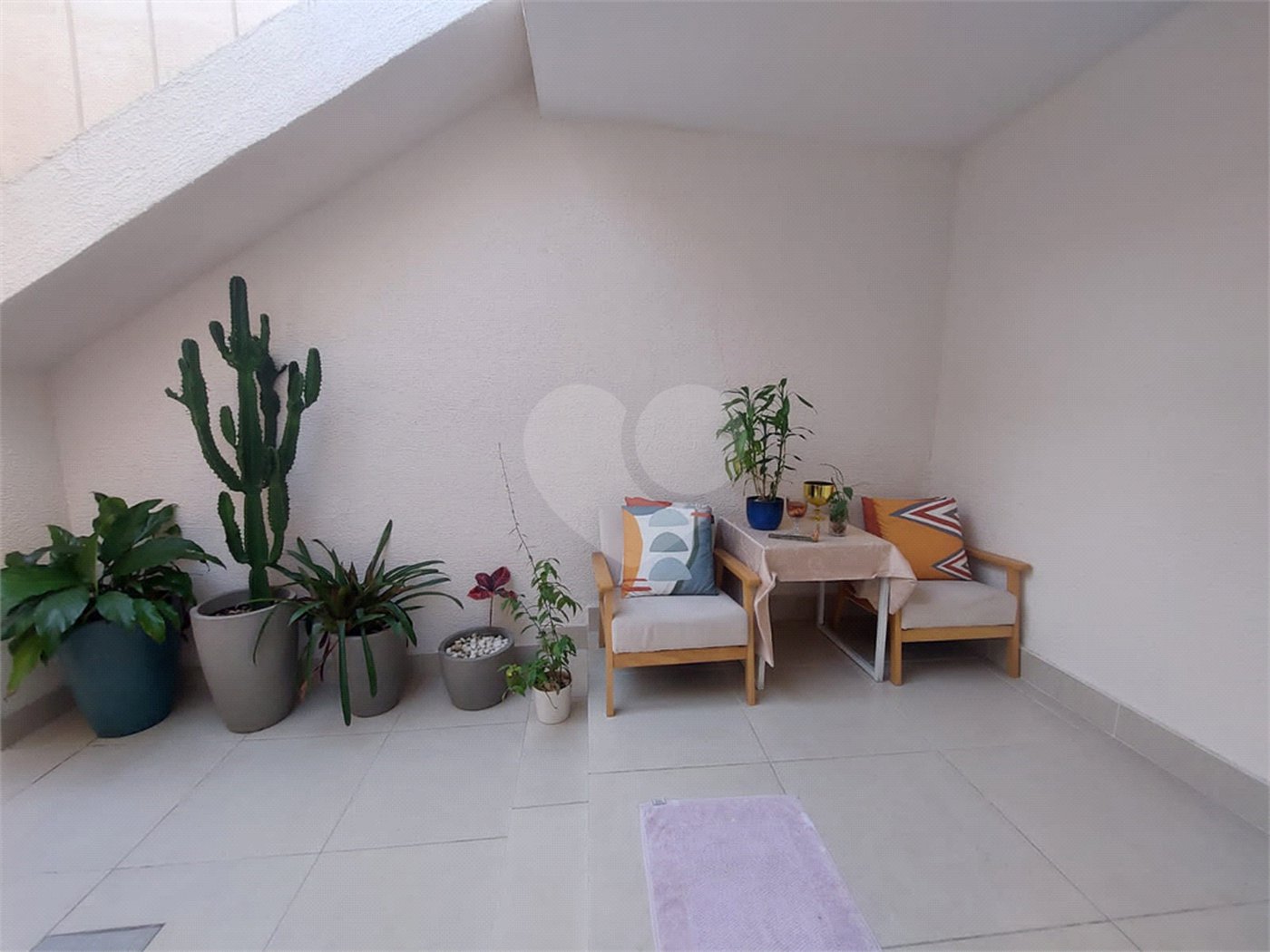 Casa de Vila à venda com 2 quartos, sendo 1 suíte,  em Rio de Janeiro, RJ