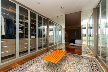 Apartamento à venda com 3 suítes em Vila Nova Conceição, São Paulo, SP