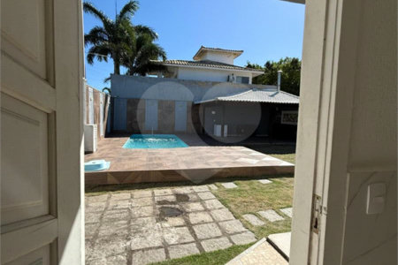 Casa à venda com 3 quartos, sendo 2 suítes, em São José, Armação dos Búzios, RJ