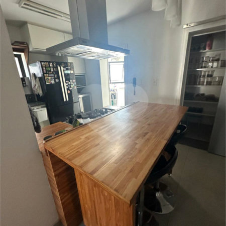 Apartamento à venda com 3 quartos, sendo 2 suítes, em Vila Suzana, São Paulo, SP