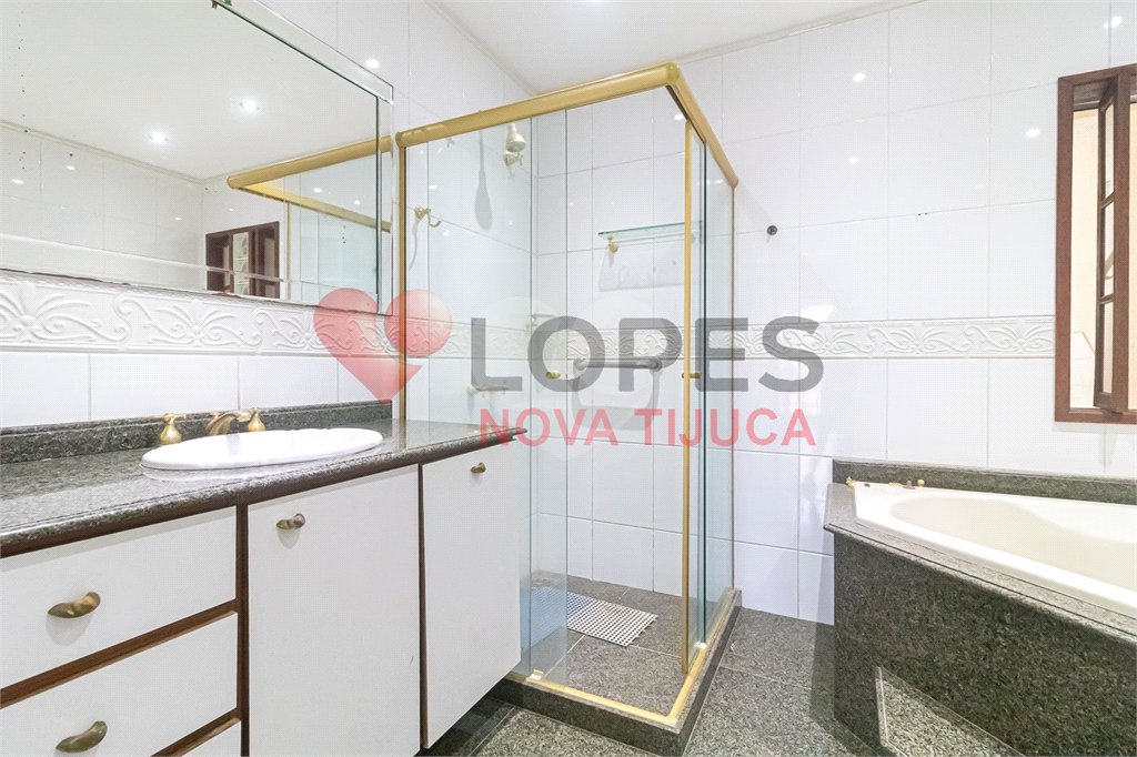 Casa de Vila à venda com 3 quartos, sendo 1 suíte, em Freguesia (jacarepaguá), Rio de Janeiro, RJ