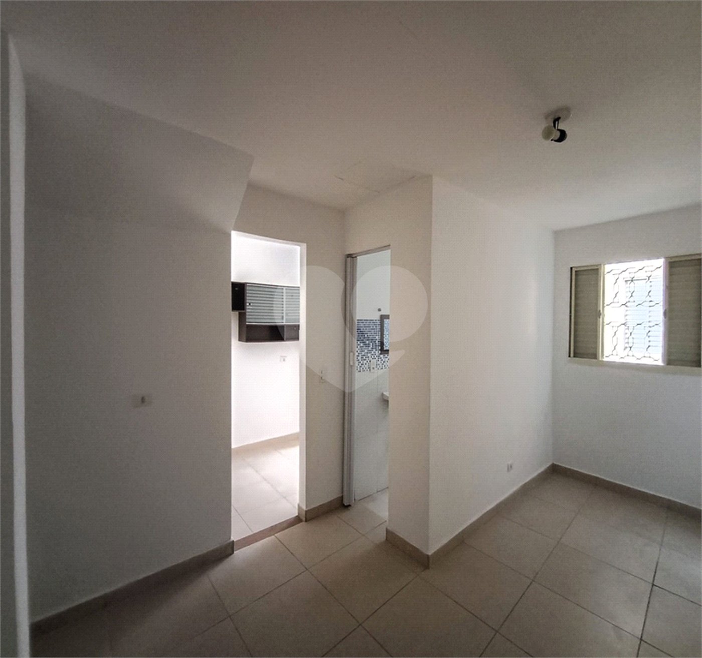 Casa para alugar com 1 quarto no condomínio Cond R Claudio Rodrigues Lopes, São Paulo - SP