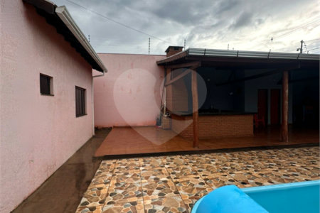 Casa à venda com 2 quartos, sendo 1 suíte, em Bosque Carandá I, Ponta Porã, MS