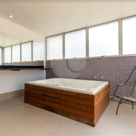 Cobertura à venda ou para alugar com 4 quartos, sendo 2 suítes, em Perdizes, São Paulo, SP