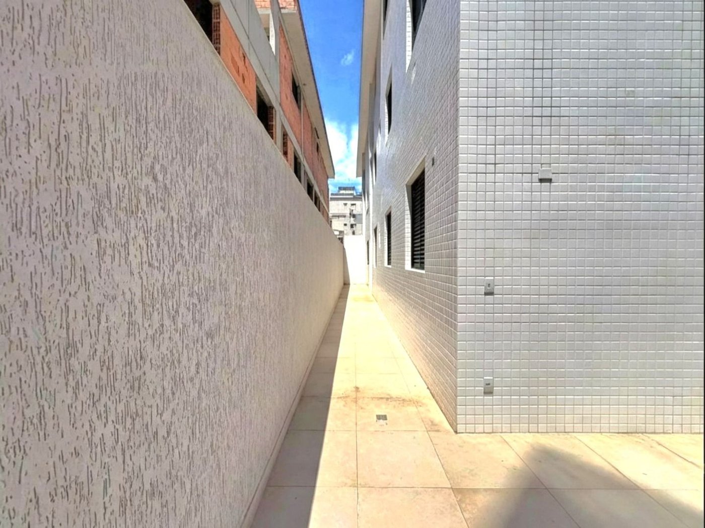 Casa com 3 dormitórios à venda, 202 m² por R$ 1.199.000 - Aparecida - Santos/SP