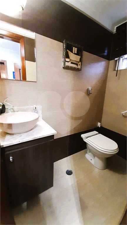 Sobrado à venda com 3 quartos, sendo 1 suíte, em Jardim Prudência, São Paulo, SP