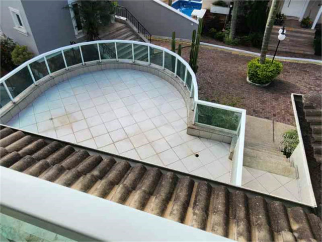Casa à venda com 3 suítes no condomínio Quinta de Santo Antônio, São Paulo - SP