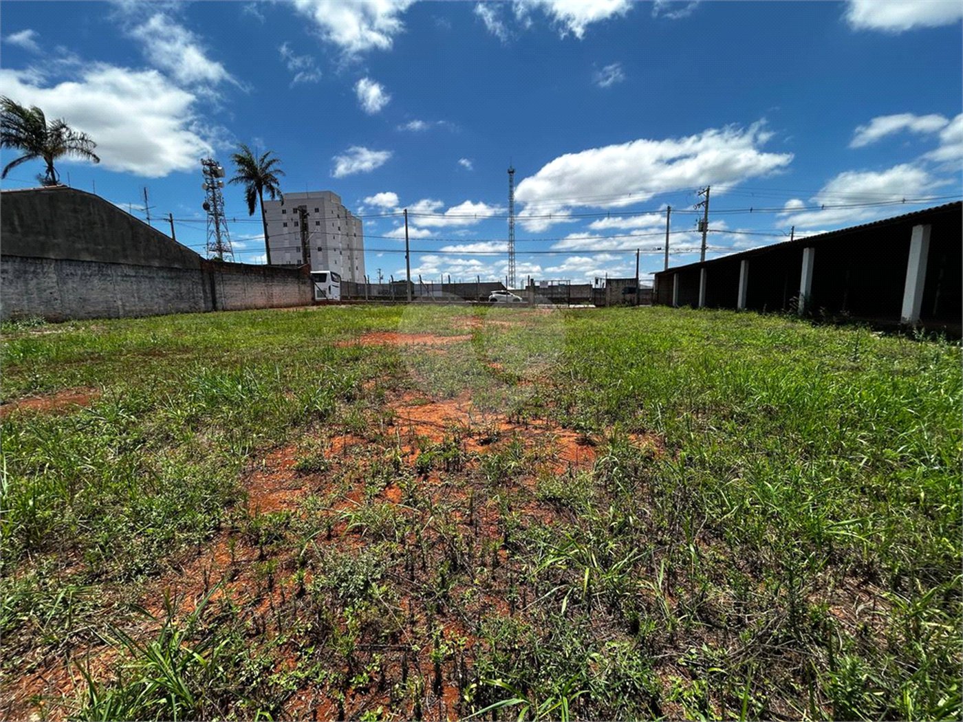 Terreno à venda em Vila Carolina, Itapetininga, SP