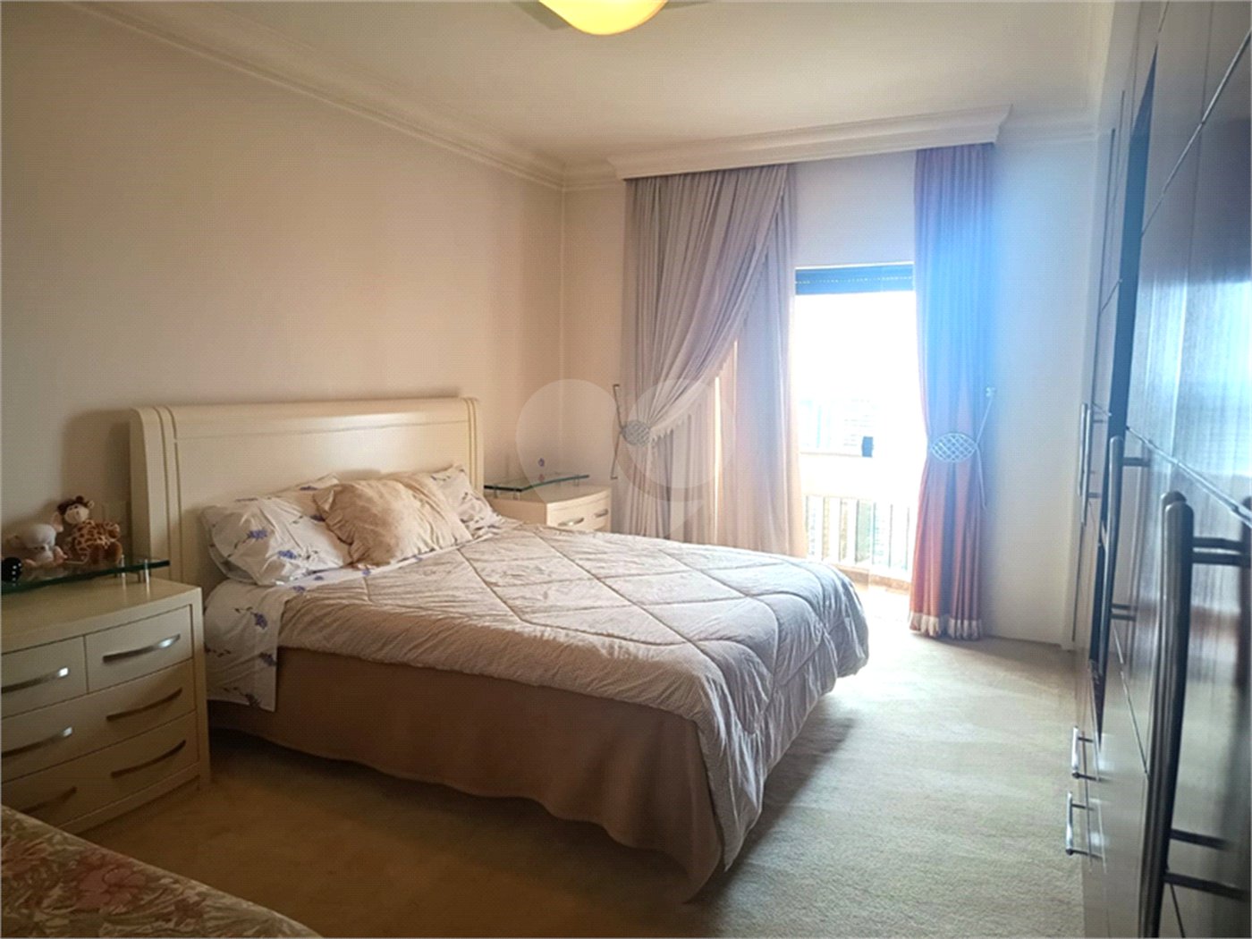 Apartamento à venda com 4 suítes em Vila Suzana, São Paulo, SP