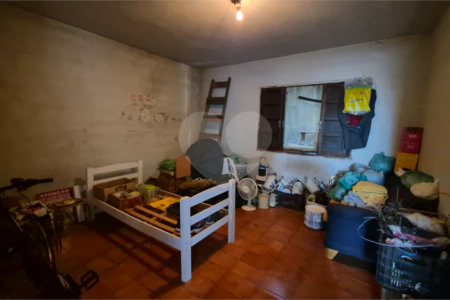 Casa à venda com 3 quartos em Jardim Ester, São Paulo, SP