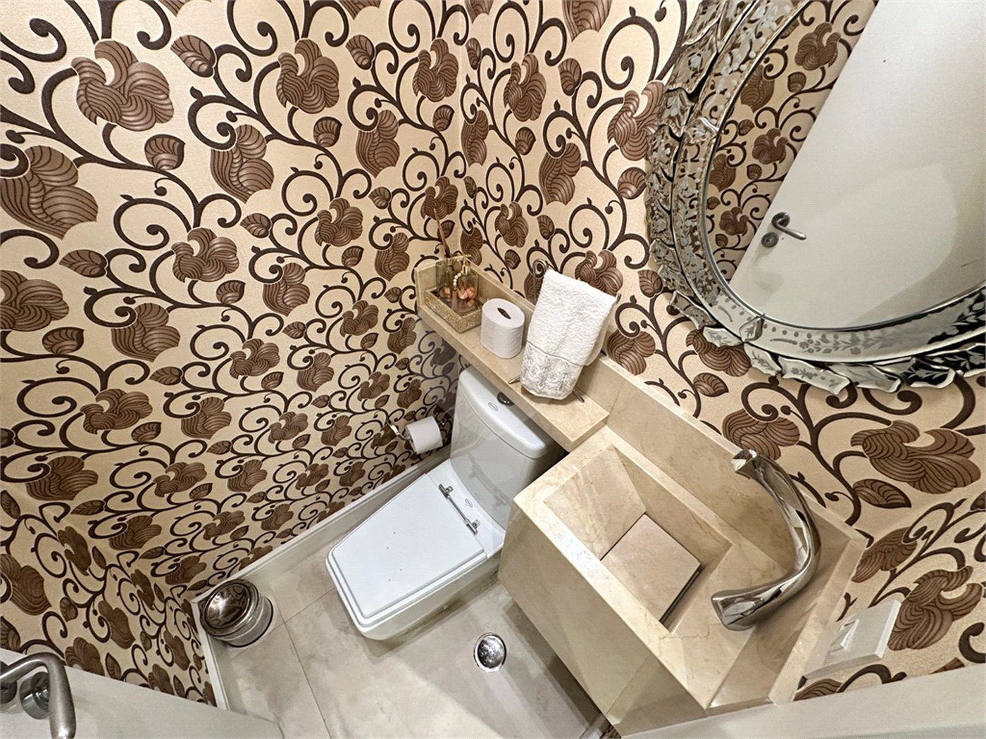 Apartamento à venda com 3 quartos, sendo 2 suítes, em Tremembé, São Paulo, SP