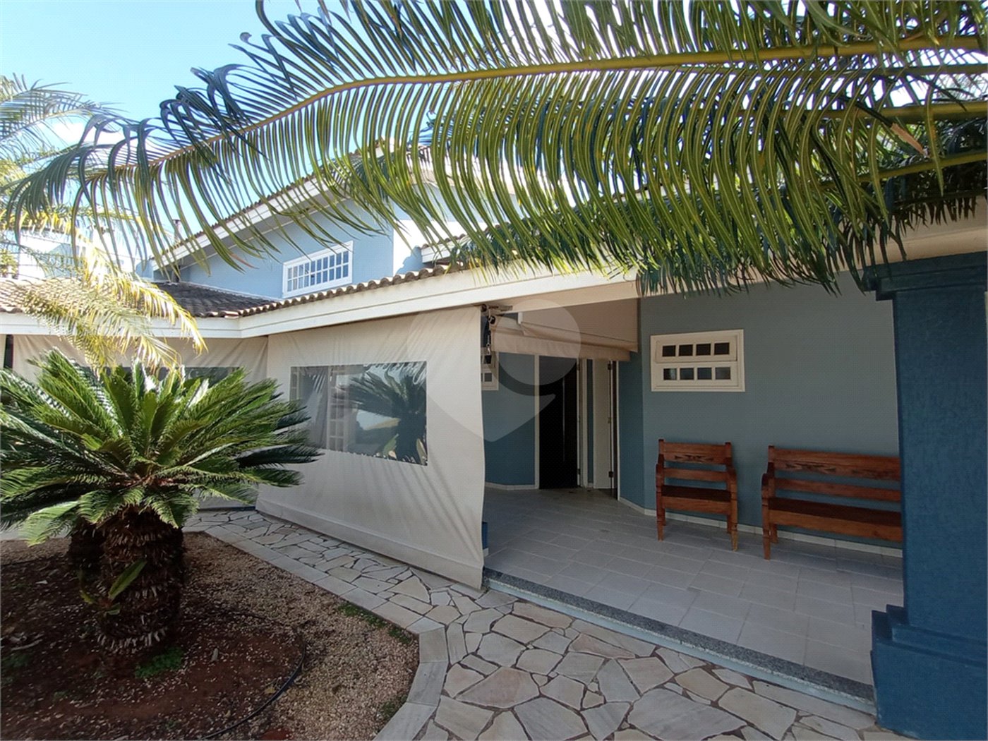 Casa à venda com 3 suítes em Vila Nastri, Itapetininga, SP