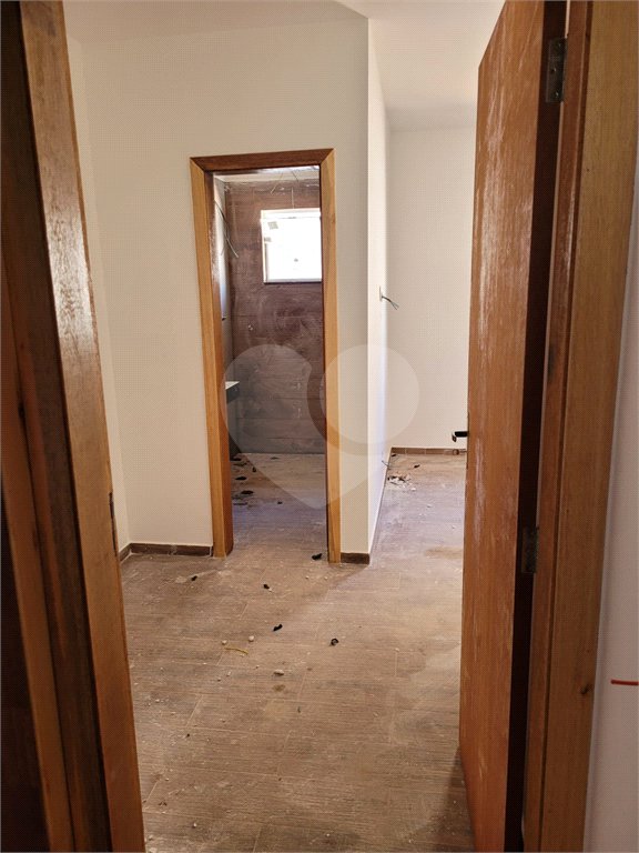 Casa à venda com 3 quartos, sendo 1 suíte, no condomínio Vale dos Gansos, Mairiporã - SP