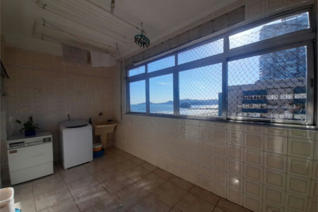 Apartamento Residencial à venda, Gonzaga, Santos - AP1762.