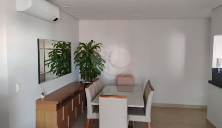 Apartamento à venda com 3 suítes em Pinheirinho, Vinhedo, SP