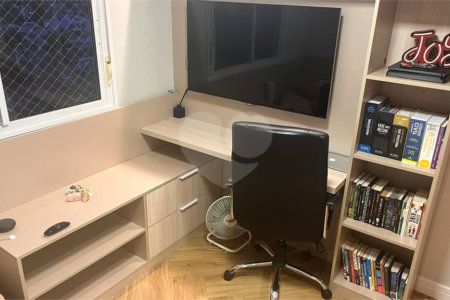Apartamento à venda com 4 quartos, sendo 1 suíte, em Jardim Vazani, São Paulo, SP