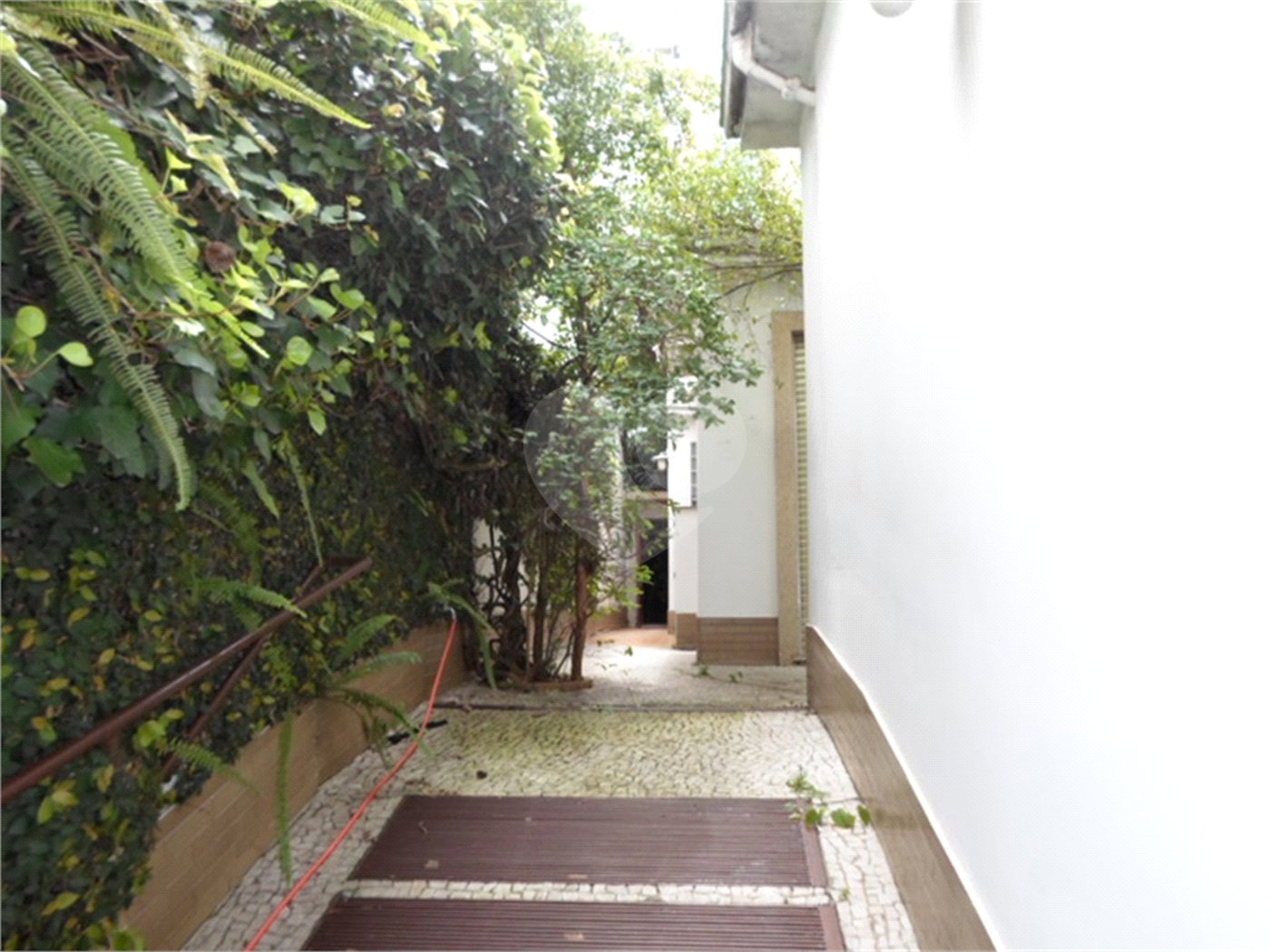 Casa à venda com 2 suítes em Paraíso, São Paulo, SP