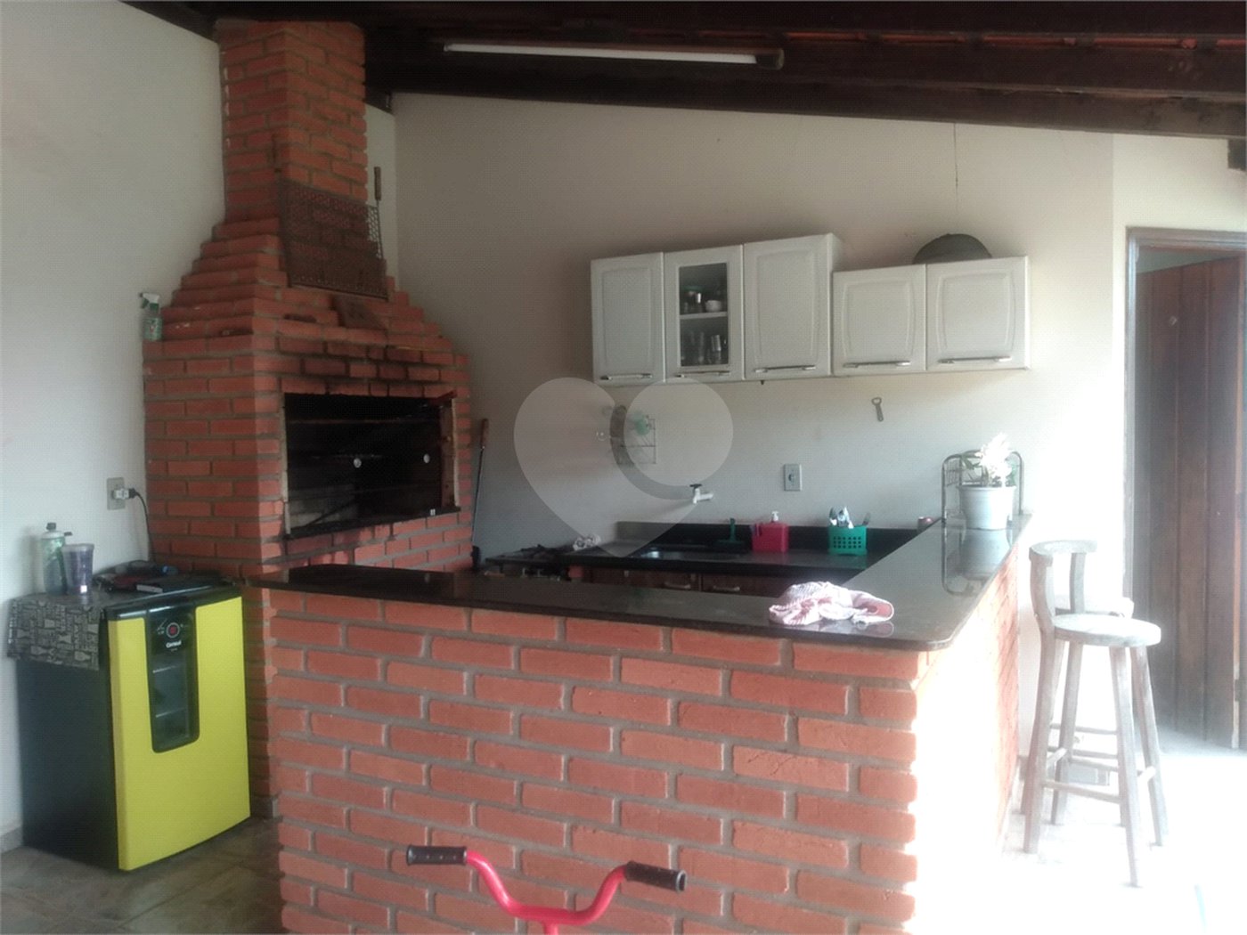 Chácara à venda com 2 quartos, sendo 1 suíte, em Estância Conceição, Itapetininga, SP
