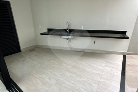 Casa à venda com 3 quartos, sendo 1 suíte, no condomínio Vila Rica, Indaiatuba - SP