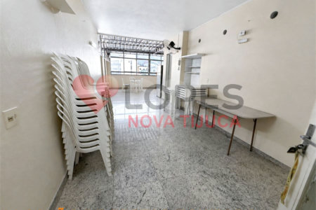 Apartamento à venda com 2 quartos, sendo 1 suíte, em Tijuca, Rio de Janeiro, RJ