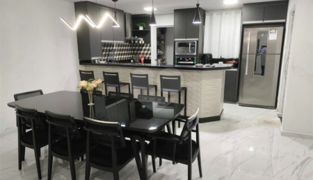 Casa à venda com 3 quartos, sendo 1 suíte,  em Residencial Colinas, Mogi das Cruzes, SP