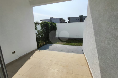 Casa de Vila à venda com 3 quartos, sendo 1 suíte, em Loteamento Jardim Morumbi, Atibaia, SP
