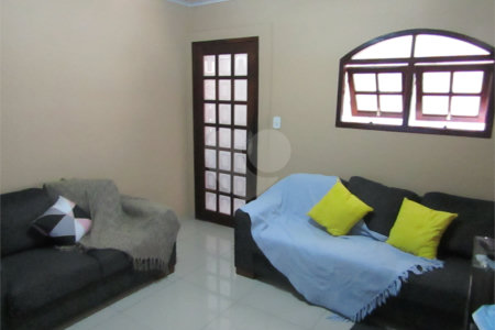 Casa à venda com 3 quartos em Vila Ivone, São Paulo, SP