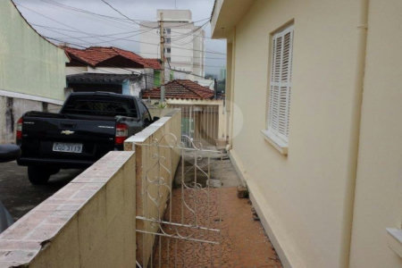 Terreno à venda com 1 quarto em Vila Mazzei, São Paulo, SP