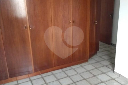 Apartamento à venda com 3 quartos, sendo 1 suíte, em Campo Grande, São Paulo, SP