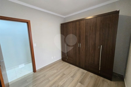 Casa para alugar com 3 quartos, sendo 1 suíte,  em Vila Rosa, Itapetininga, SP