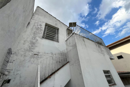 Sobrado à venda com 4 quartos, sendo 2 suítes,  em Vila Mariana, São Paulo, SP