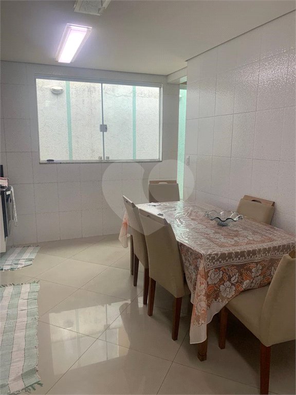 Sobrado à venda com 3 suítes em Lauzane Paulista, São Paulo, SP