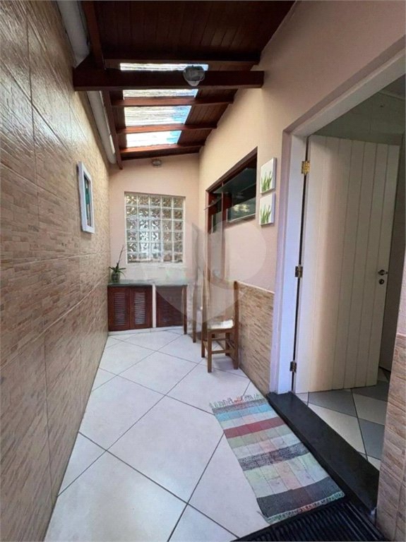 Casa à venda com 2 quartos em Vila Galvão, Guarulhos, SP