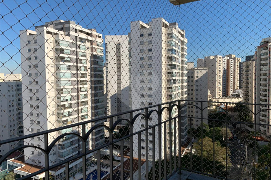 Apartamento à venda com 3 quartos, sendo 1 suíte,  em Jabaquara, São Paulo, SP
