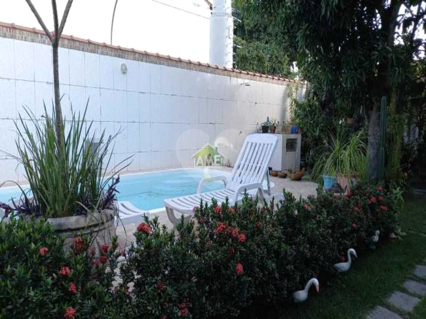 Casa à venda com 3 quartos, sendo 1 suíte, em Santíssimo, Rio de Janeiro, RJ