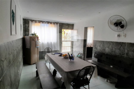 Casa à venda com 3 quartos em Campo Grande, Rio de Janeiro, RJ