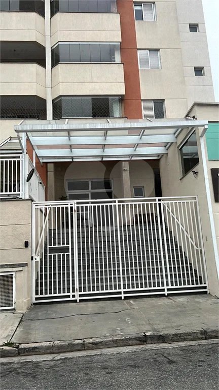 APARTAMENTO de 2 quartos (1 suíte) á venda em Santo André, 75m², 2 garagens fixas e cobertas, é entrar e morar!