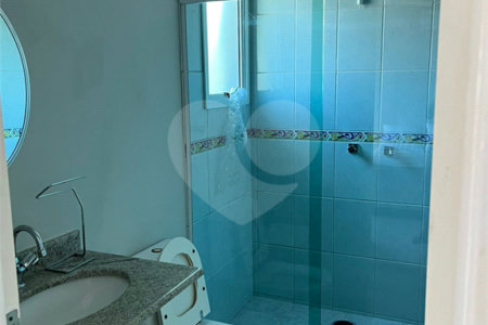Casa à venda com 2 suítes no condomínio Recanto da Lagoinha, Ubatuba - SP
