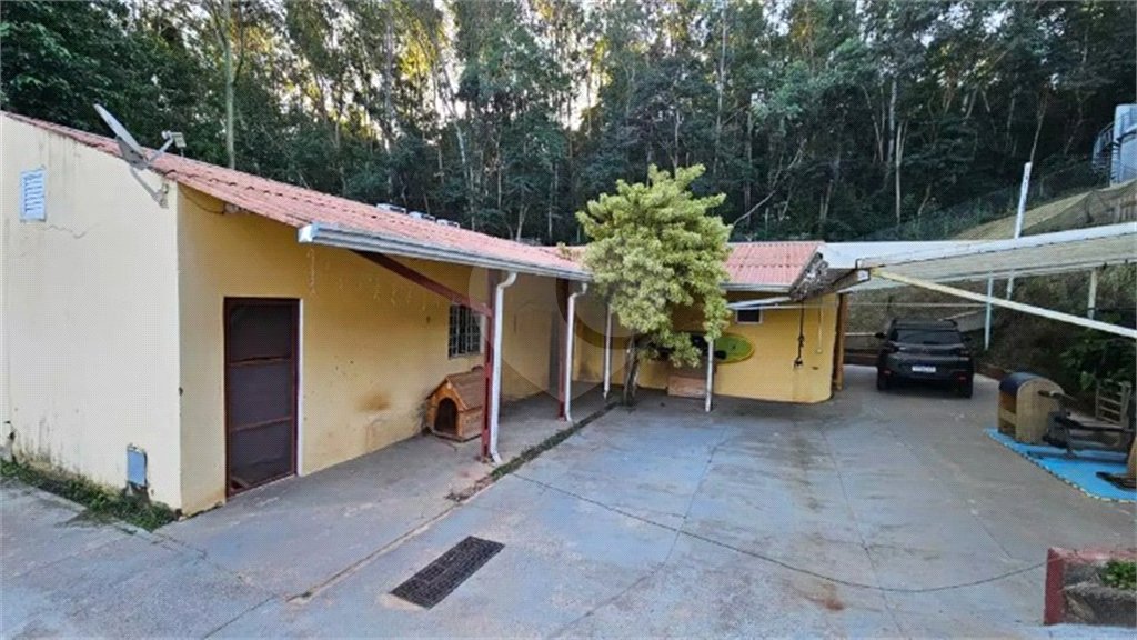 Casa à venda com 3 quartos, sendo 2 suítes, no condomínio Vinhas da Vista Alegre - Lado Café, Vinhedo - SP
