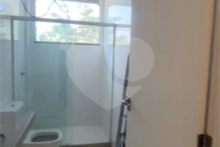 Casa à venda com 4 quartos, sendo 2 suítes, no condomínio Residencial Green Ville, Rio de Janeiro - RJ