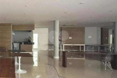 Cobertura à venda com 3 quartos, sendo 2 suítes,  em Paraíso do Morumbi, São Paulo, SP